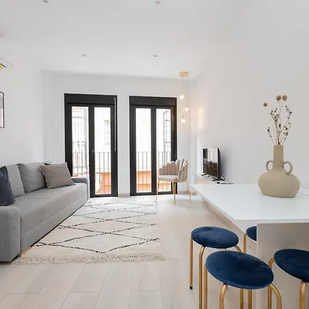 C25 Cosy 2 Bdr With Malaga
